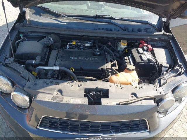 CHEVROLET SONIC LT AUTO - 10