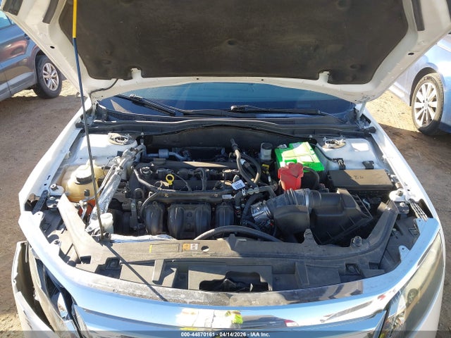 FORD FUSION SE - 10