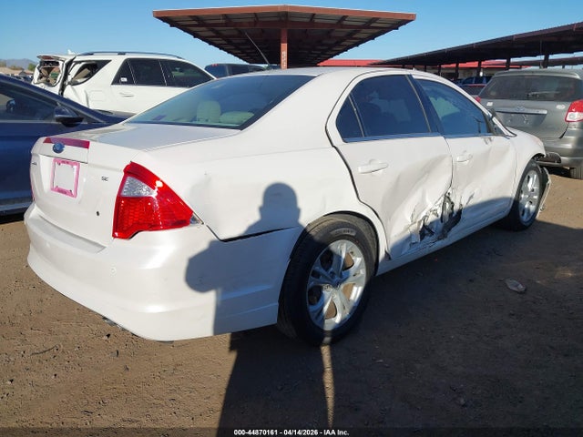 FORD FUSION SE - 4