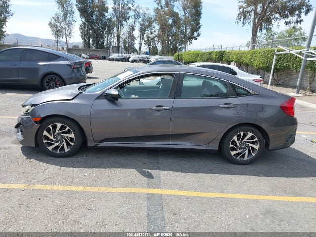 2016 Honda CIVIC EX — миниатюра 14