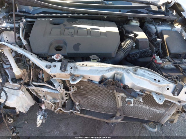 2018 Toyota COROLLA SE photo 10
