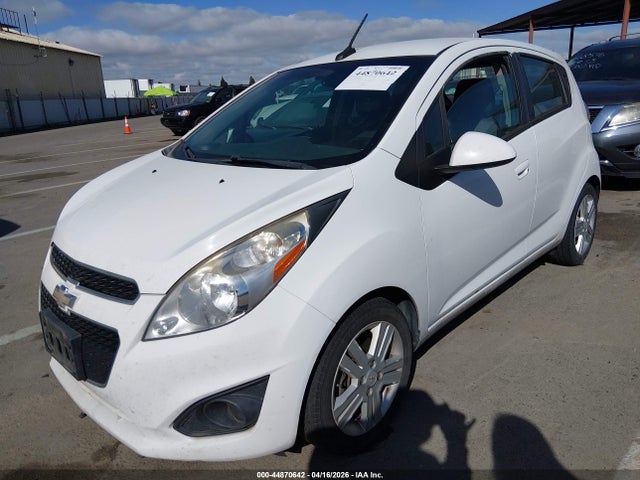 CHEVROLET SPARK 1LT AUTO - 2