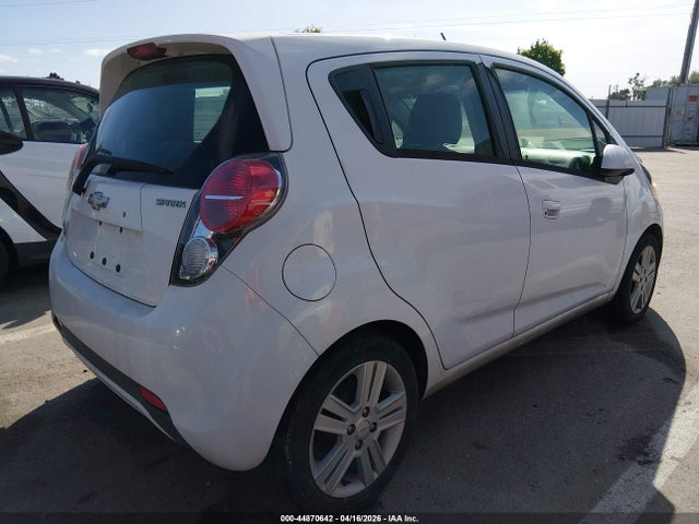 CHEVROLET SPARK 1LT AUTO - 4