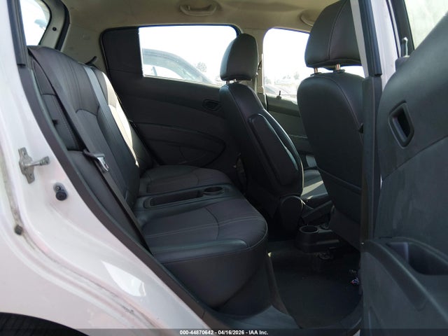 CHEVROLET SPARK 1LT AUTO - 8