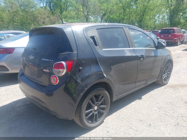 CHEVROLET SONIC LT MANUAL - 4