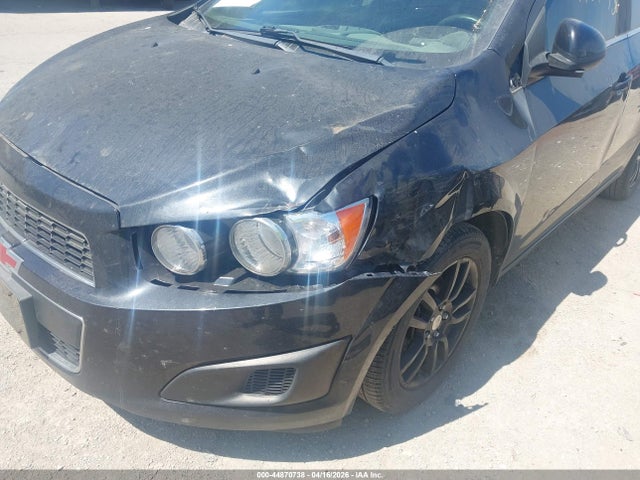 CHEVROLET SONIC LT MANUAL - 6