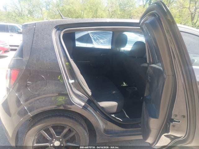 CHEVROLET SONIC LT MANUAL - 8