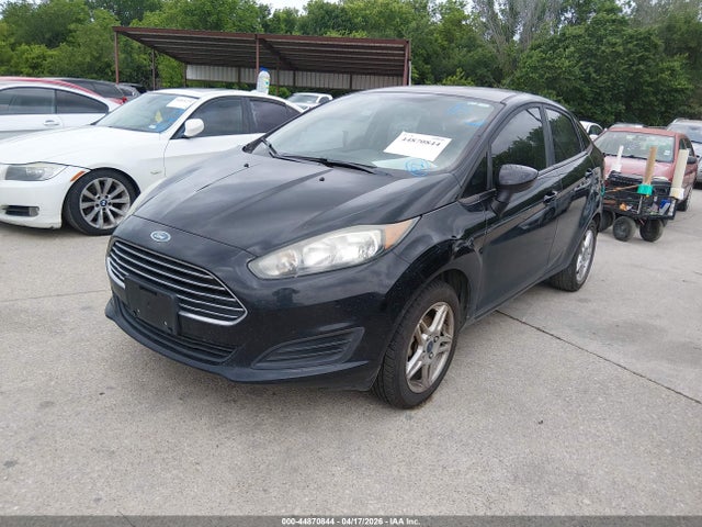 FORD FIESTA SE - 2