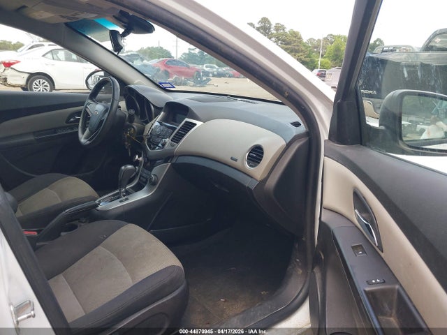 CHEVROLET CRUZE LS AUTO - 5