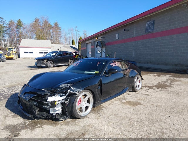 2025 Toyota GR86 PREMIUM — фото 2