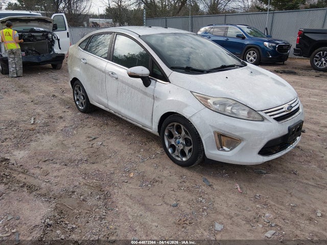FORD FIESTA SEL - 1