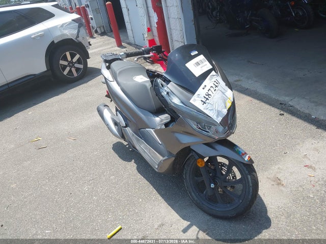 2019 HONDA WW150 