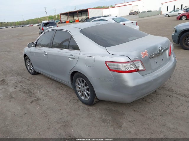 TOYOTA CAMRY - 3