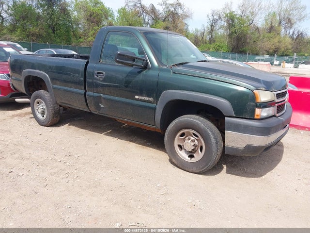 CHEVROLET SILVERADO 2500HD CLASSIC WORK TRUCK - 1