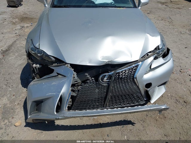 صورة مصغرة 17 لـ 2015 Lexus IS 250