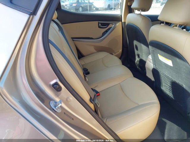 HYUNDAI ELANTRA LIMITED - 8