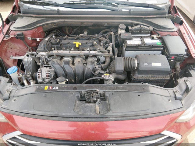 HYUNDAI ELANTRA SE - 10