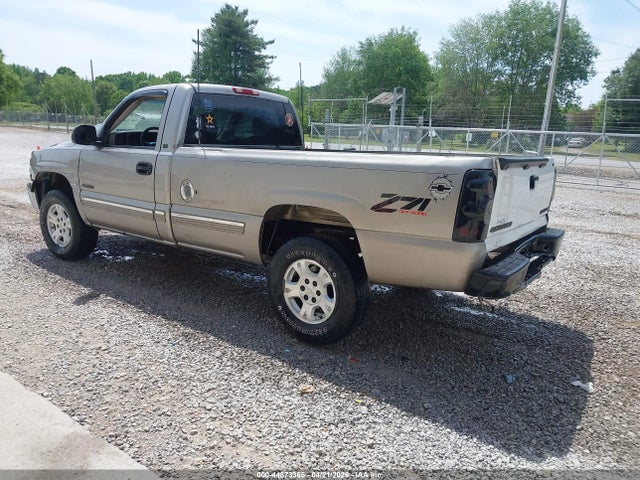CHEVROLET SILVERADO 1500 LS - 3
