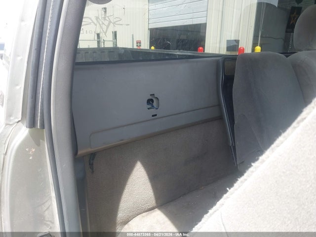 CHEVROLET SILVERADO 1500 LS - 8