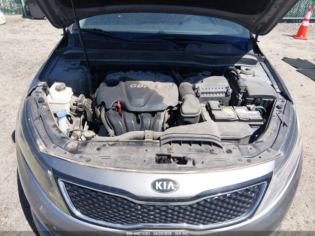 KIA OPTIMA LX - 10