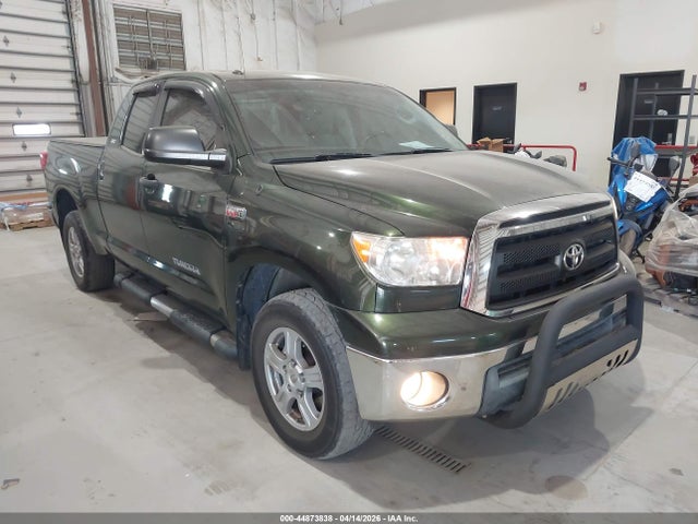TOYOTA TUNDRA - 1