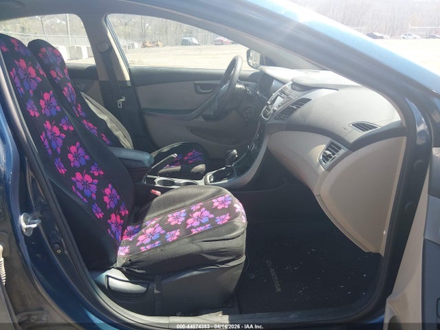 HYUNDAI ELANTRA SE - 5