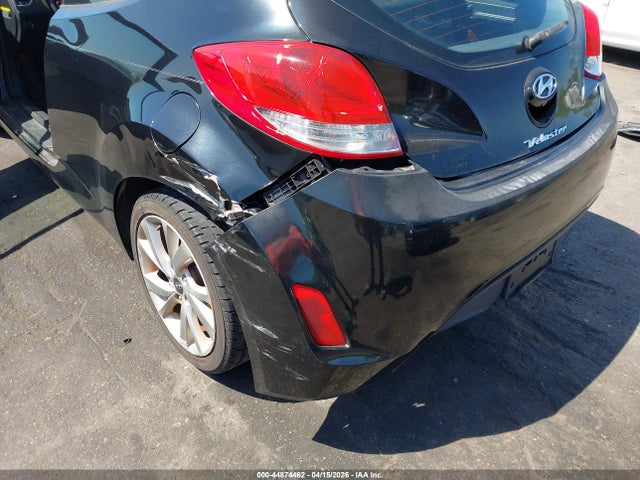 HYUNDAI VELOSTER - 6