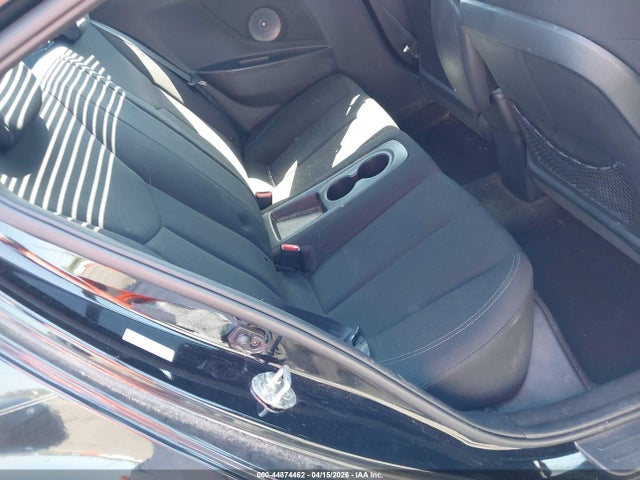 HYUNDAI VELOSTER - 8