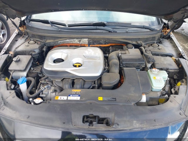 HYUNDAI SONATA HYBRID LIMITED - 10