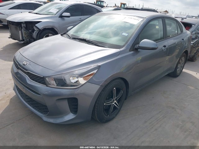 KIA RIO - 2