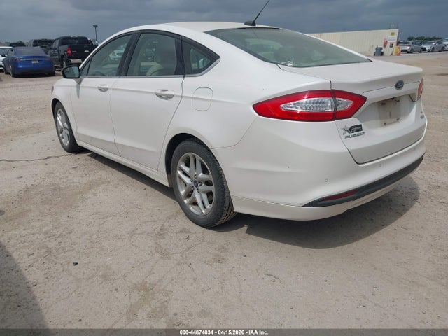 FORD FUSION SE - 3