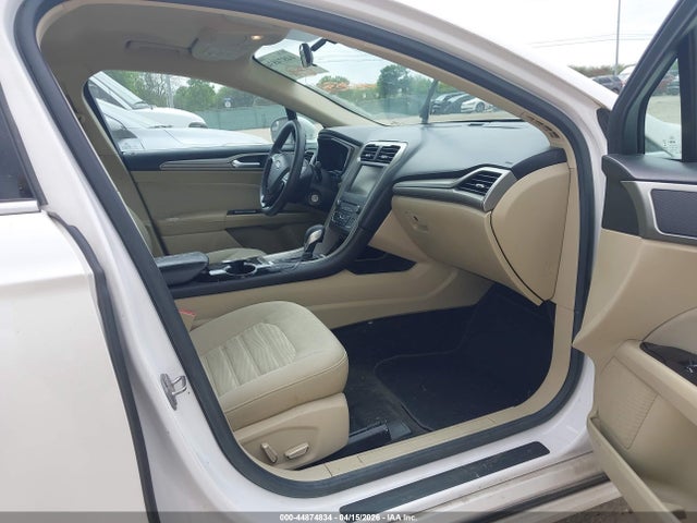 FORD FUSION SE - 5