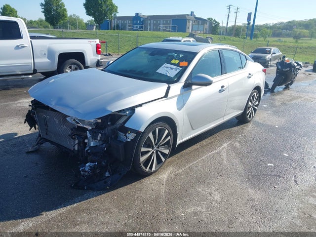 صورة 2 لـ 2019 Nissan ALTIMA 2.5 PLATINUM