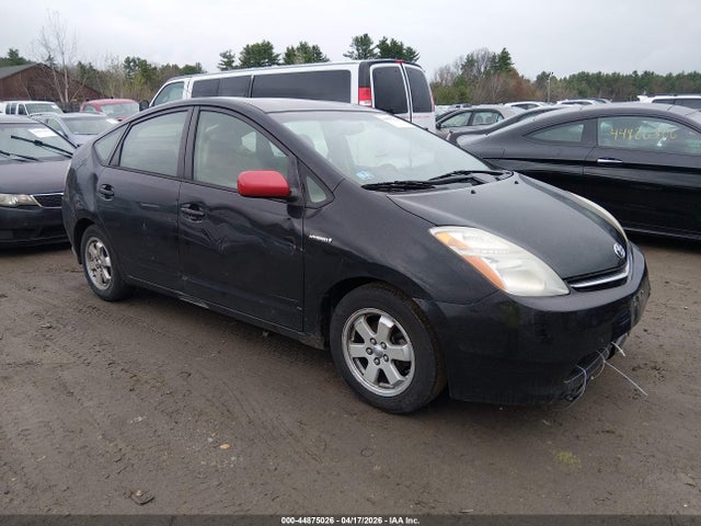 TOYOTA PRIUS - 1