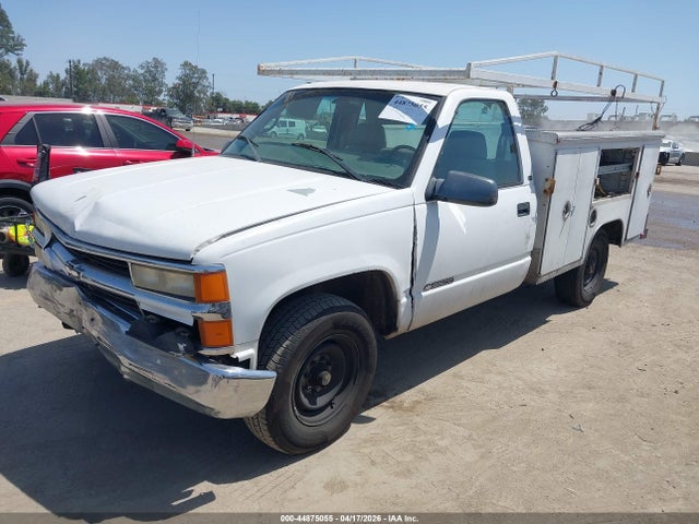 CHEVROLET C3500 CHASSIS - 2