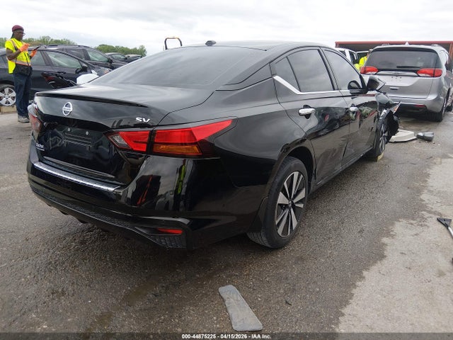 صورة 4 لـ 2022 Nissan ALTIMA SV FWD