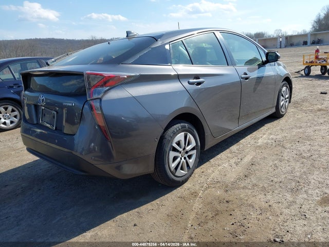 TOYOTA PRIUS - 4