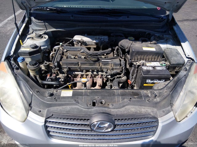 HYUNDAI ACCENT GLS - 10