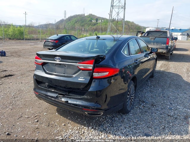 FORD FUSION SE - 4