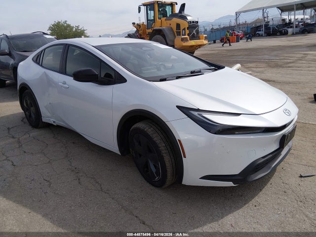 2023 Toyota PRIUS LE photo 1