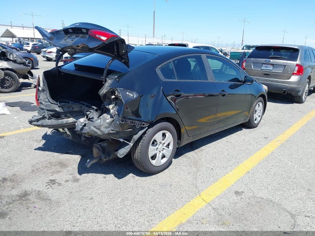 2017 KIA FORTE LX 照片 4