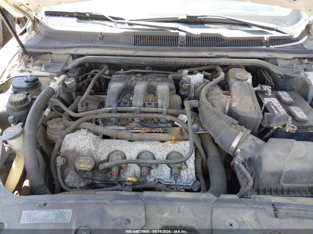 FORD TAURUS SE - 10