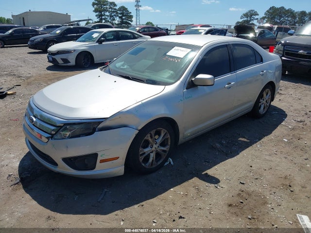 FORD FUSION SE - 2