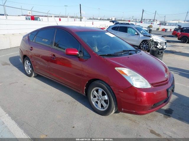 TOYOTA PRIUS - 1