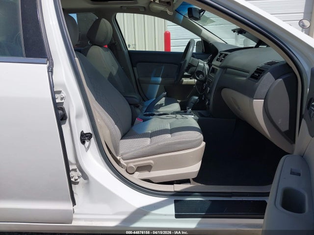 FORD FUSION SE - 5