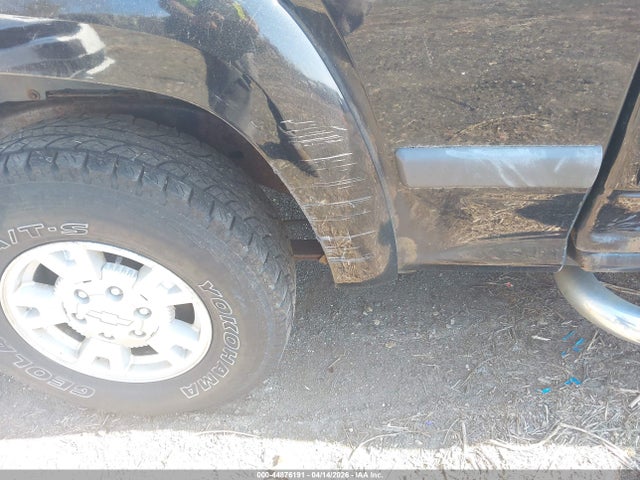 CHEVROLET COLORADO LS - 6