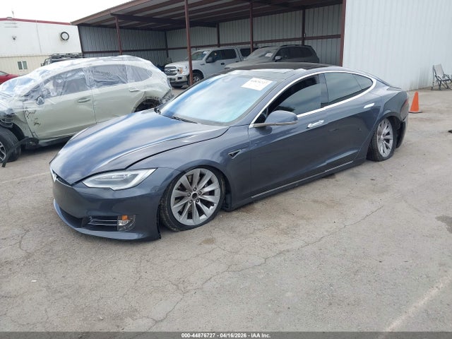 صورة 2 لـ 2016 Tesla MODEL S 60/70/75/85