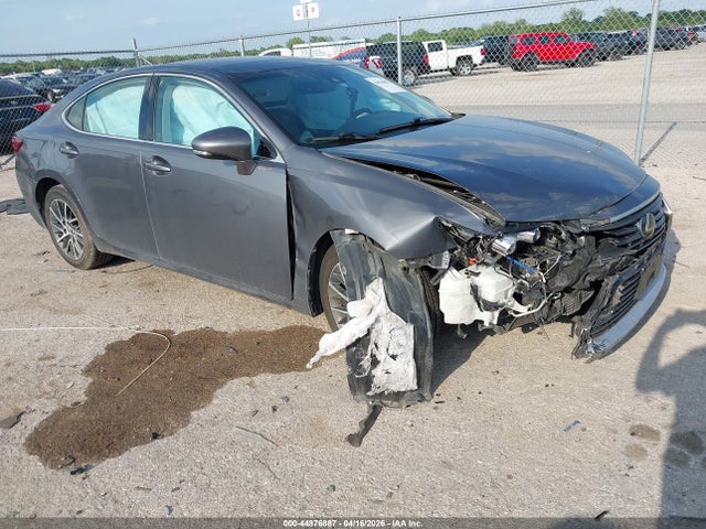 2018 LEXUS ES 
