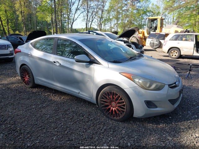 HYUNDAI ELANTRA GLS - 1