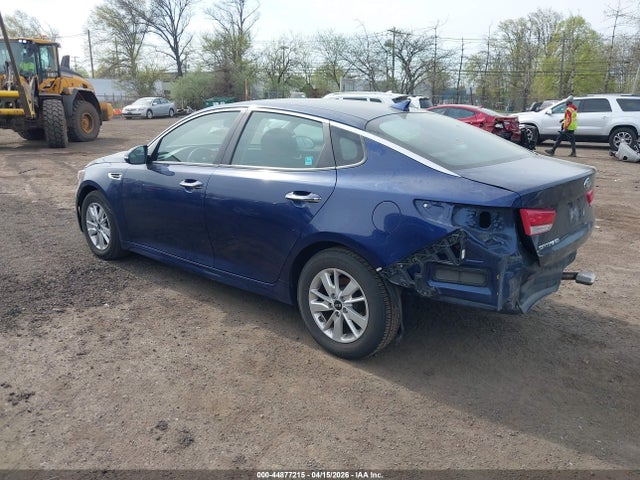 2018 KIA OPTIMA LX — фото 3